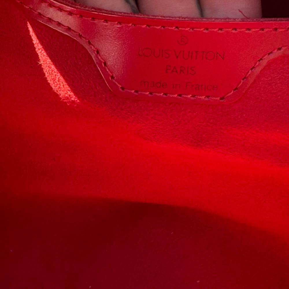 Louis Vuitton Cherry Red Epi Souflet Leather Shoulder Bag - Picture 10 of 16
